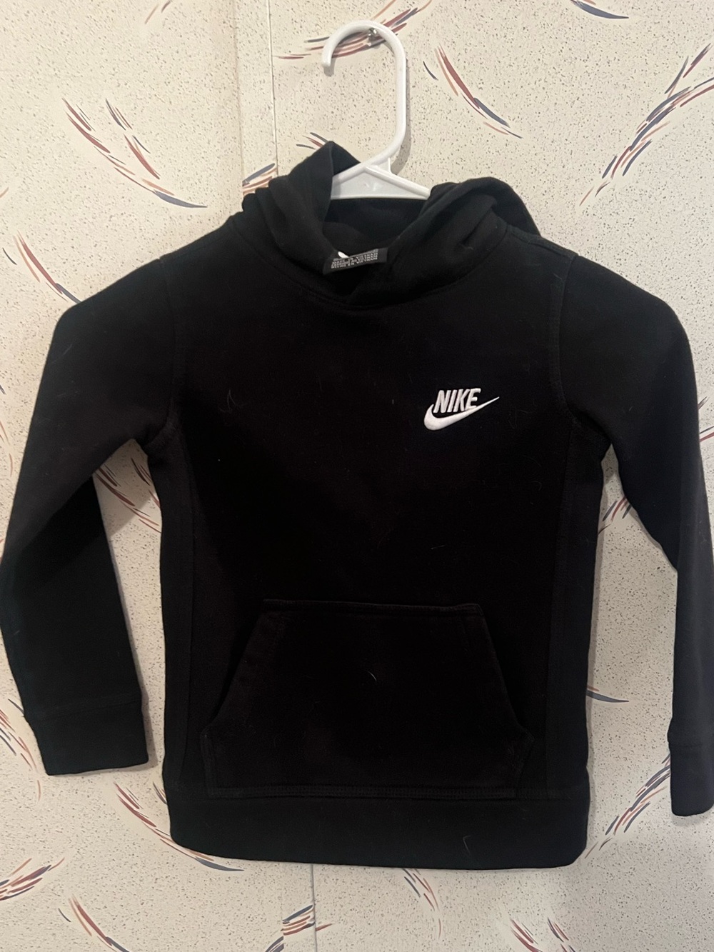 Nike Toddler Boys Black Pullover Hoodie Size 4T XS White Swoosh